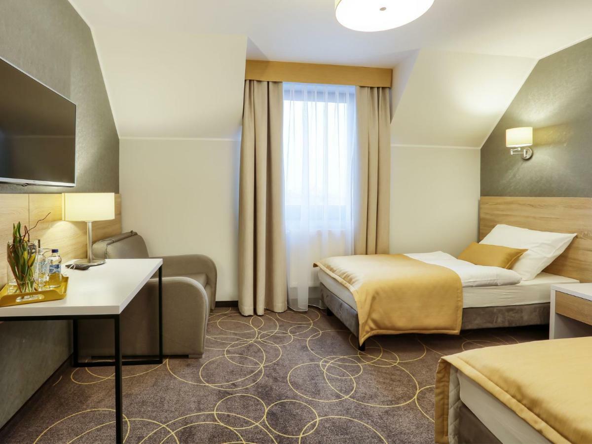 Hotel Antek Zlinice Exteriér fotografie