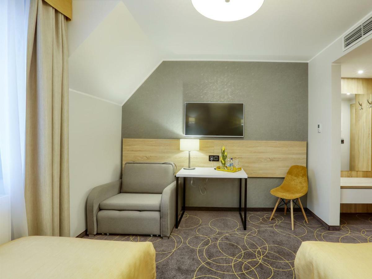 Hotel Antek Zlinice Exteriér fotografie